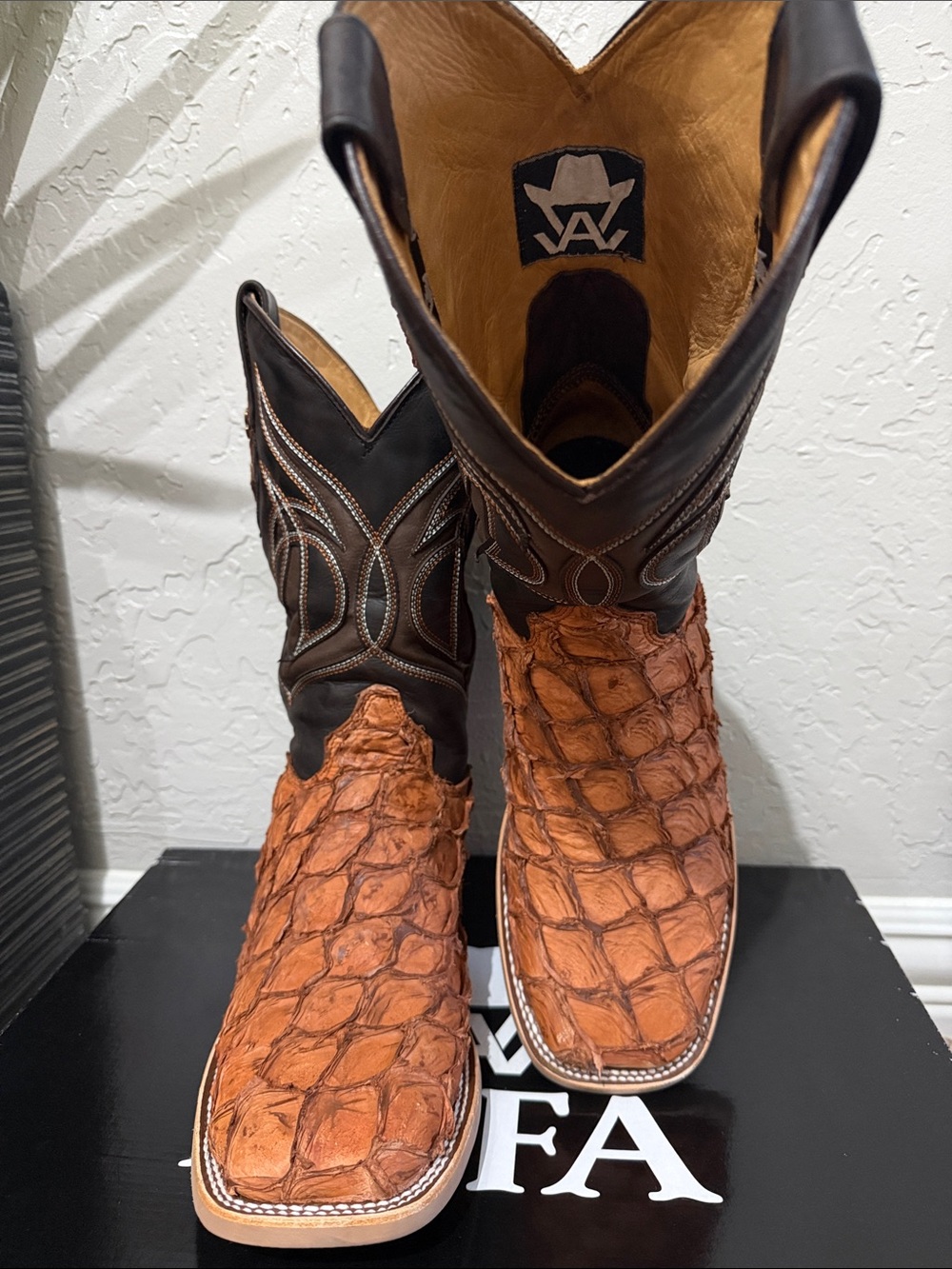 Exotic-Pirarucu Scale Western Boots